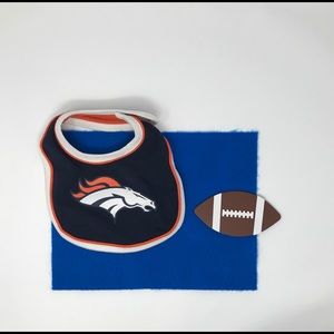 Broncos Bib!! LETS GO BRONCOS
